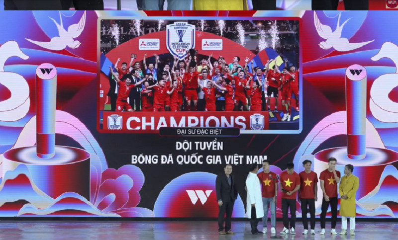 ĐT Việt Nam nhận vinh dự lớn sau chức vô địch AFF Cup 2024, Xuân Son làm điều khiến triệu fan xúc động