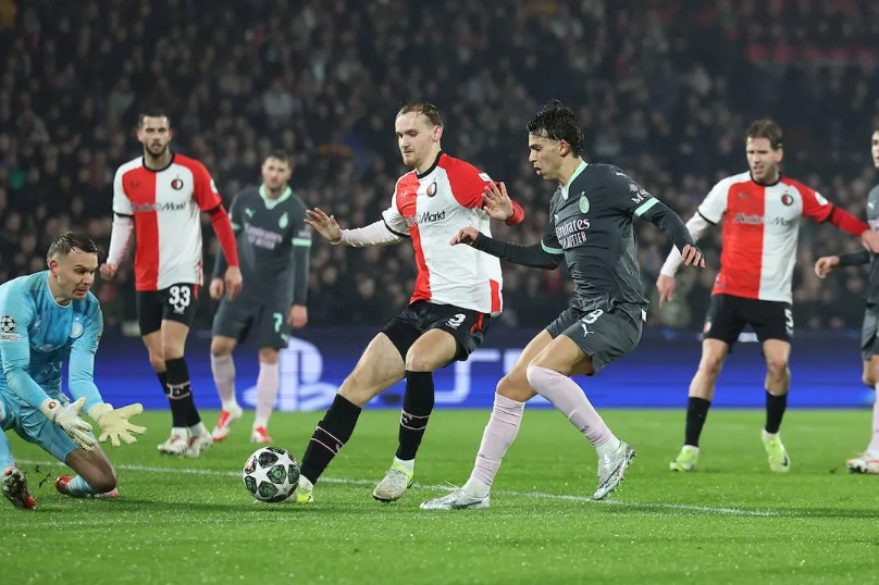 Feyenoord vs AC Milan (03:00 &#8211; 13/02) | Xem lại trận đấu