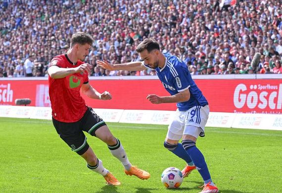 Nhận định soi kèo Schalke vs Hannover lúc 0h30 ngày 15/3/2025